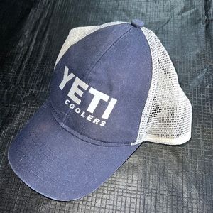 Yeti Trucker Hat